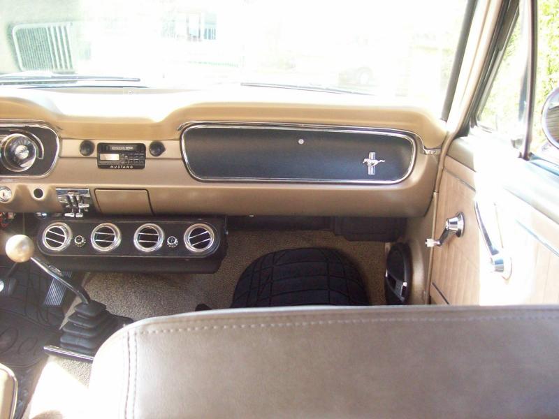 100_1822 1600x1200.JPG